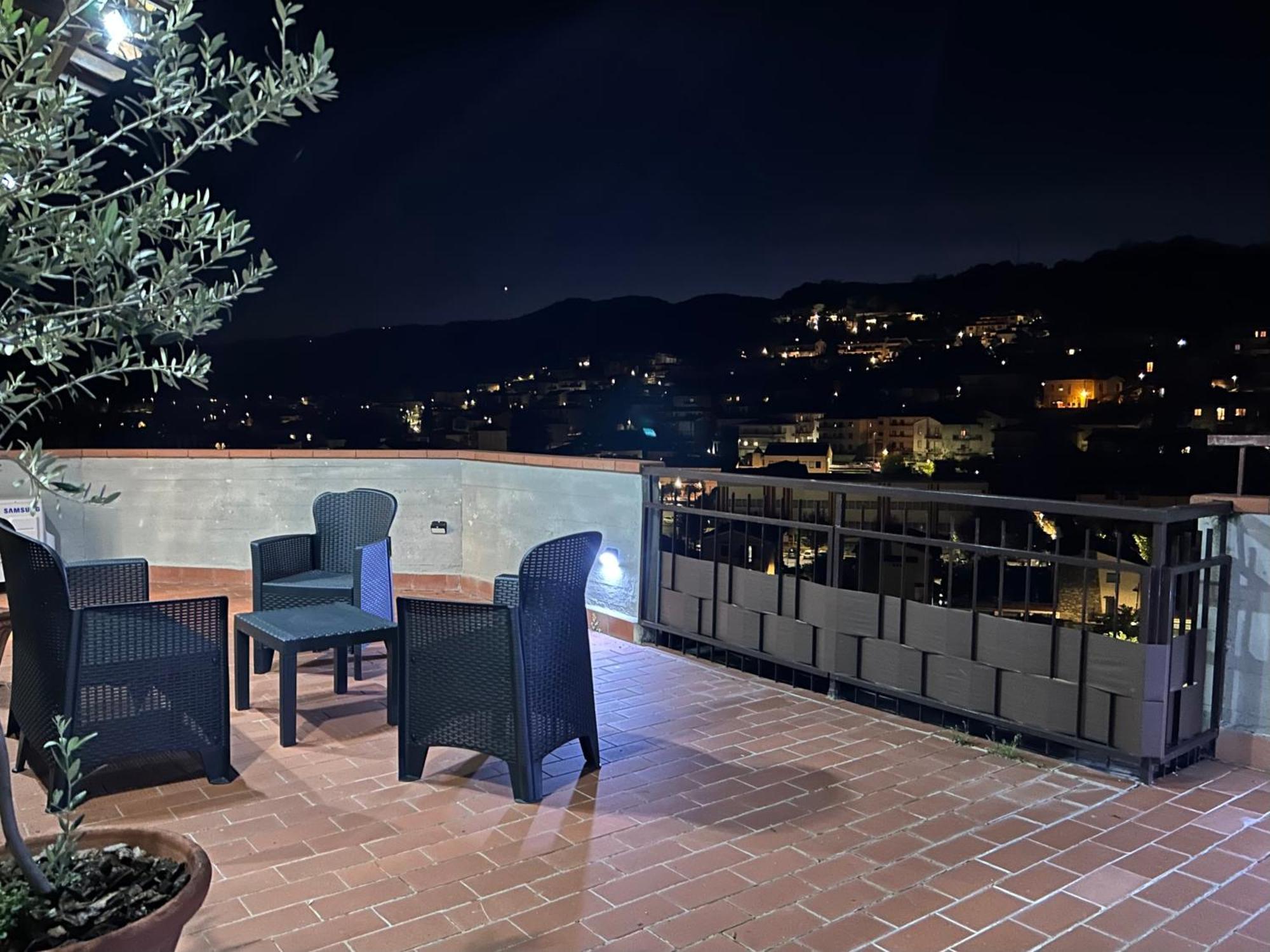 Sesto Piano Apartment Incisa in Val d'Arno Eksteriør bilde